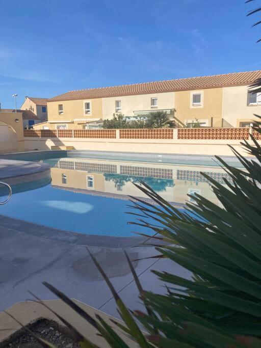 Apartment Tropical Duplex : Bord De + Piscine